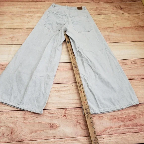 NA - Picture 7 of 13